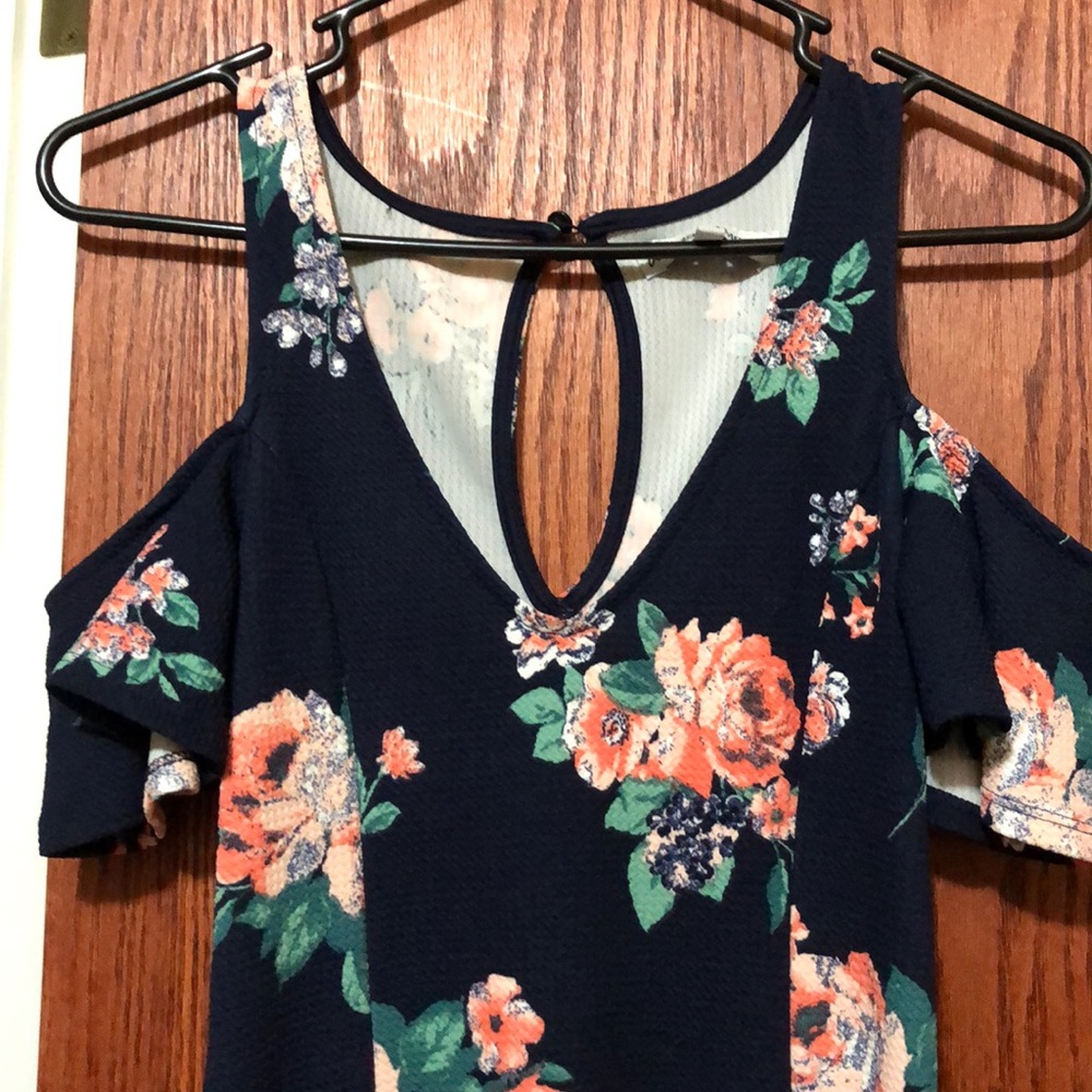 Stretchy floral off shoulder dress